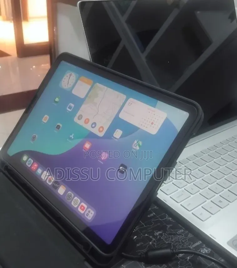New Apple iPad Air 64 GB