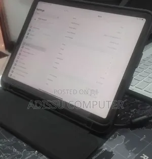 New Apple iPad Air 64 GB