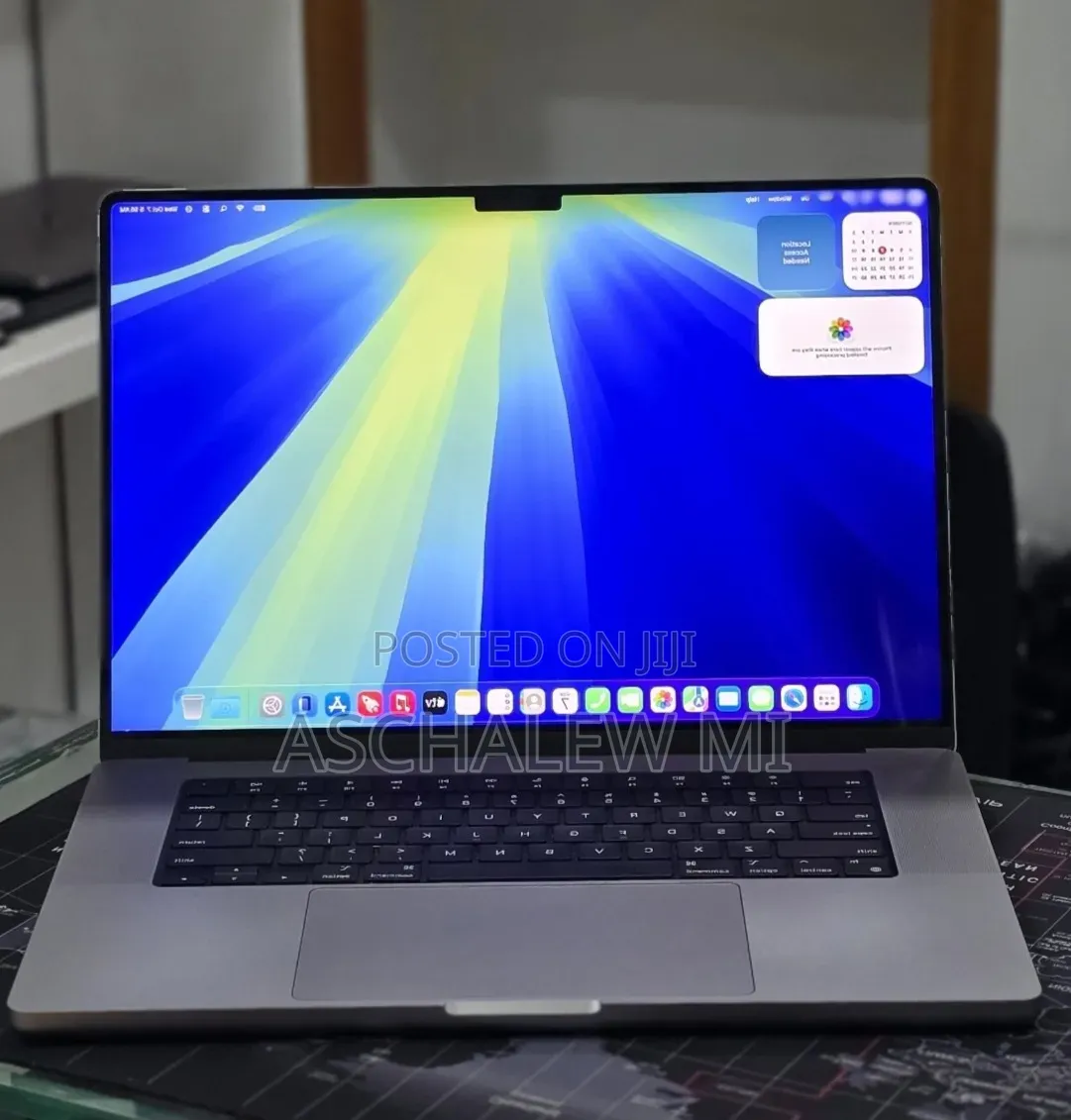 New Laptop Apple MacBook Pro 2021 M1 Max 64GB Apple M1 Max SSD 1T