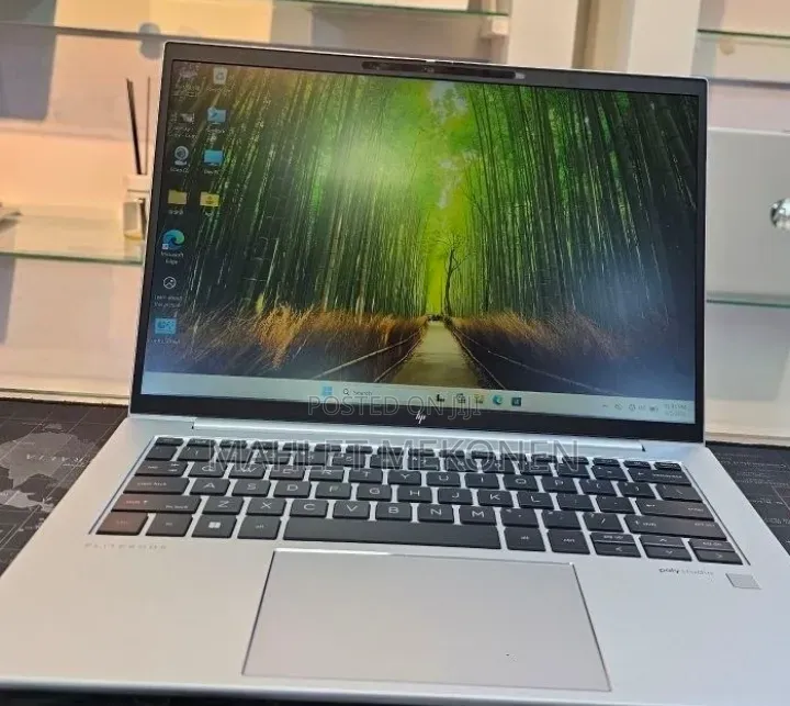 New Laptop HP EliteBook 840 G10 16GB Intel Core i7 SSD 1T