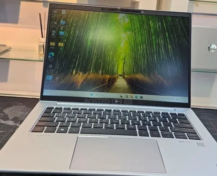 New Laptop HP EliteBook 840 G10 16GB Intel Core i7 SSD 1T