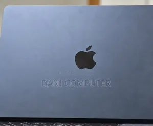 New Laptop Apple MacBook Air 2025 M4 16GB Apple M4 SSD 256GB