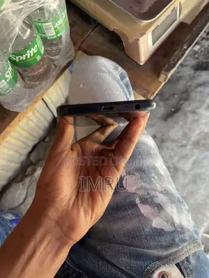 Samsung Galaxy J4 Plus 16 GB Black