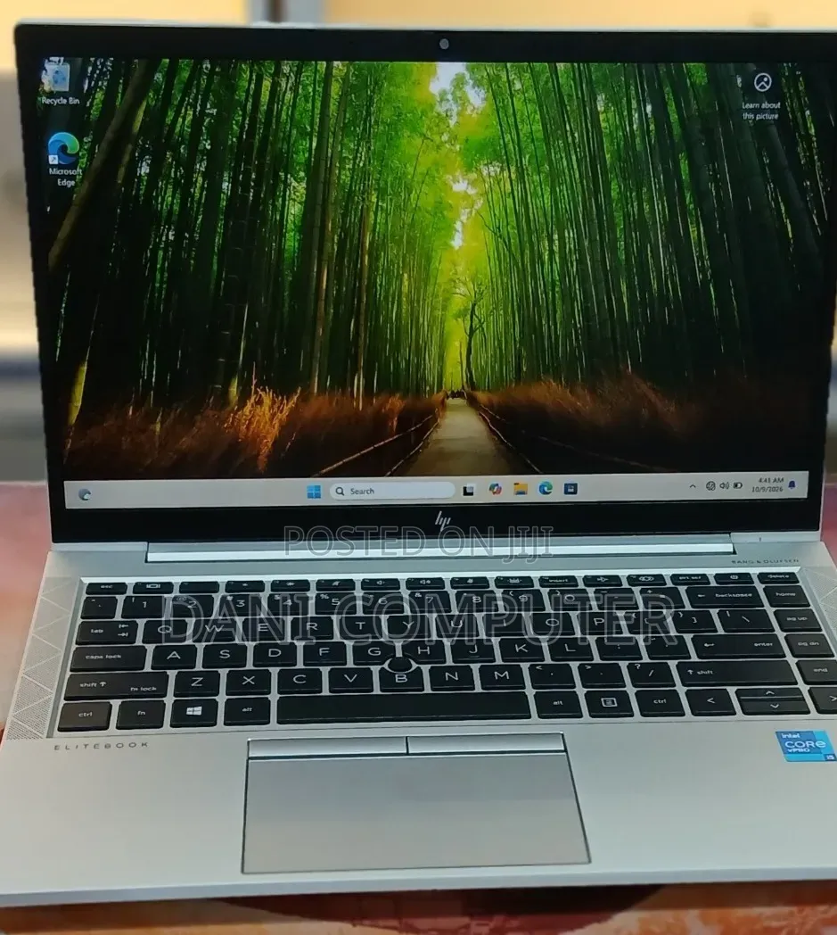 New Laptop HP EliteBook 840 G8 16GB Intel Core i5 SSD 512GB