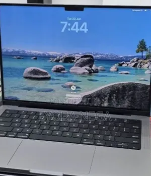 New Laptop Apple MacBook Pro 2021 M1 32GB Apple M1 SSD 512GB