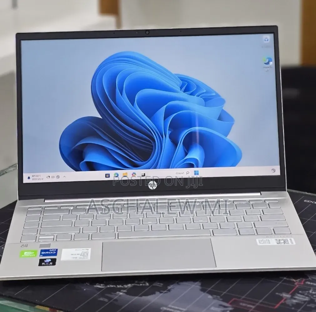 New Laptop HP Pavilion 14 16GB Intel Core i5 SSD 512GB