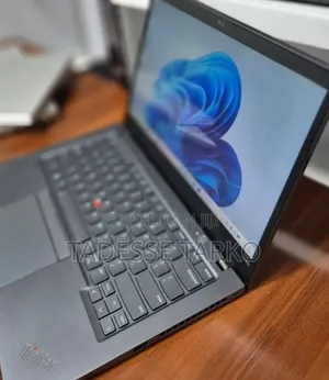 New Laptop Lenovo ThinkPad T14s Gen 2 16GB Intel Core i7 SSD 512GB