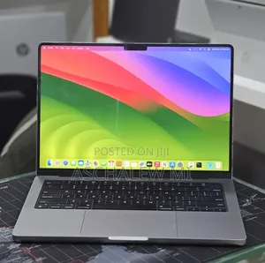 New Laptop Apple MacBook Air 2024 M3 8GB Apple M3 SSD 512GB