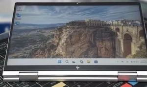 New Laptop HP Envy 14 16GB Intel Core 7 SSD 1T