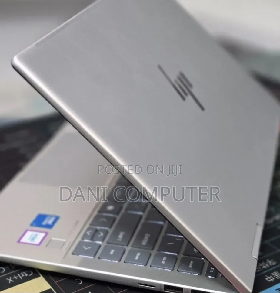 New Laptop HP Envy 14 16GB Intel Core 7 SSD 1T