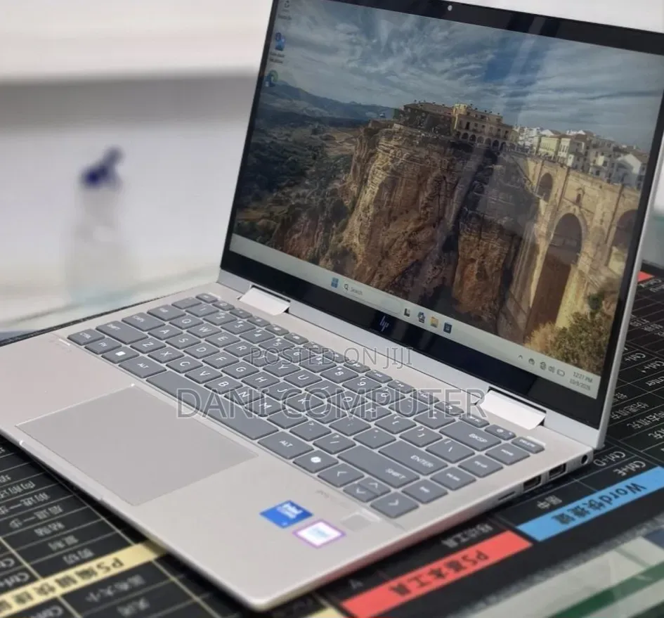 New Laptop HP Envy 14 16GB Intel Core 7 SSD 1T