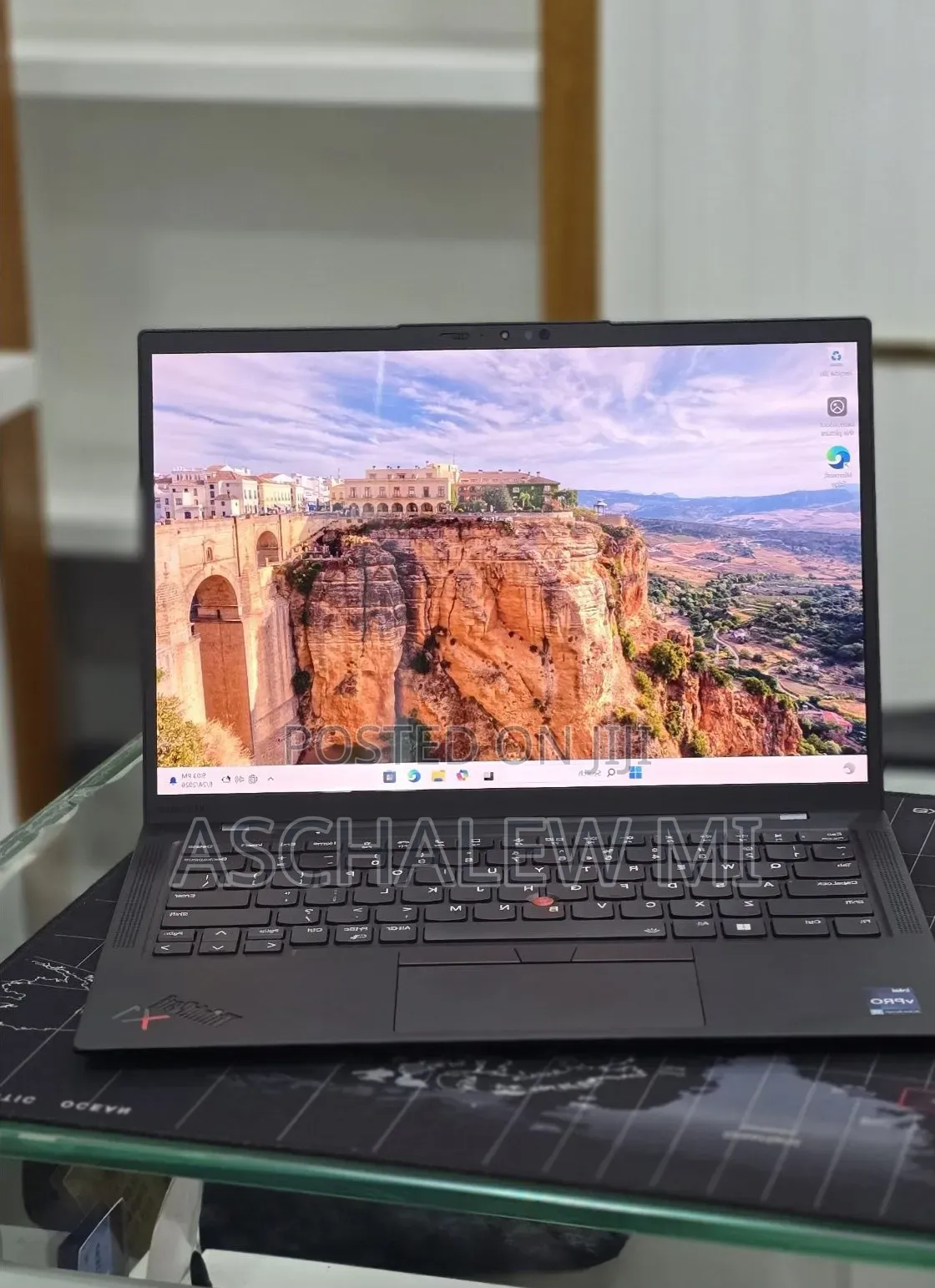 New Laptop Lenovo ThinkPad X1 Carbon 16GB Intel Core i7 SSD 512GB