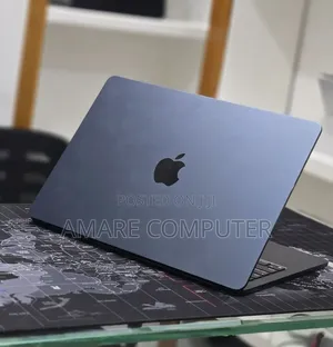 New Laptop Apple MacBook Air 2025 M4 16GB Apple M4 SSD 256GB