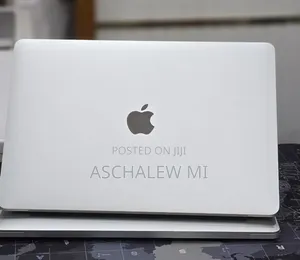 New Laptop Apple MacBook Pro 2020 32GB Intel Core i7 SSD 512GB