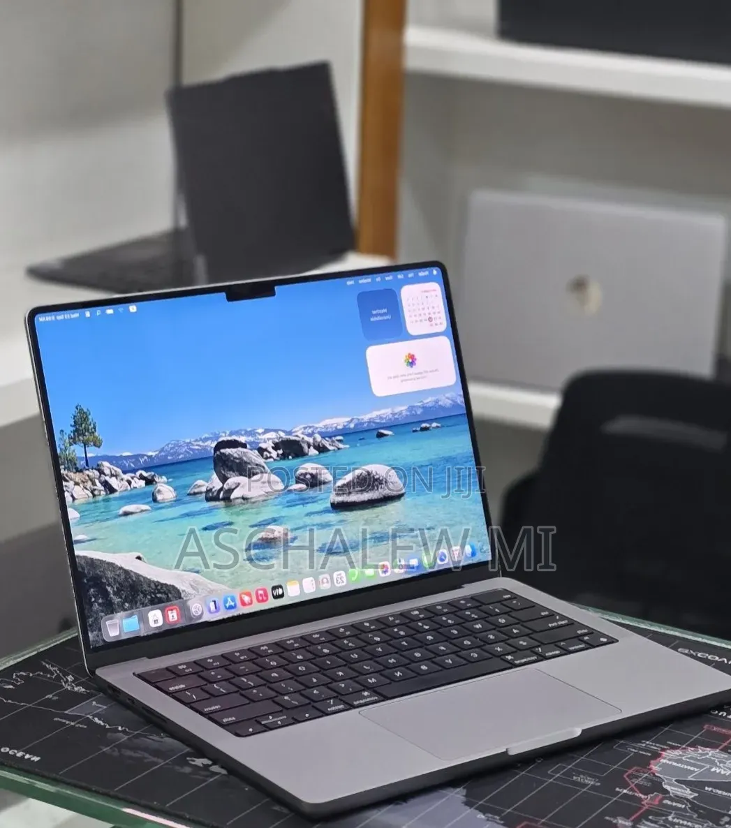 New Laptop Apple MacBook Pro 2021 M1 32GB Apple M1 Pro SSD 512GB