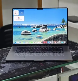 New Laptop Apple MacBook Pro 2022 M2 16GB Apple M2 SSD 1T