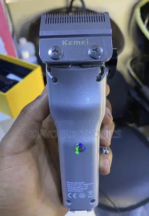 Kemei KM-2335 Hair Clipper.It Features a Professional Cordless Design
