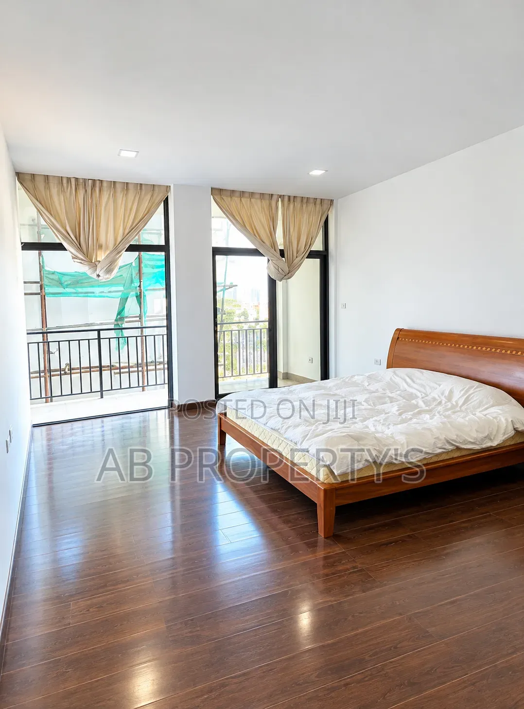 4bdrm Apartment in Bole Ednamol for sale