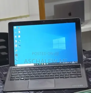 New Laptop HP X2 8GB Intel Core i7 SSD 256GB