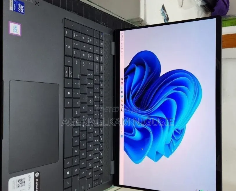 New Laptop HP OmniBook X Flip 16" 16GB Intel Core Ultra 7 SSD 1T