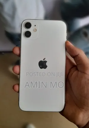 Apple iPhone 11 128 GB White