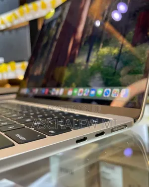 New Laptop Apple MacBook Air 2025 M4 16GB Apple M4 SSD 512GB