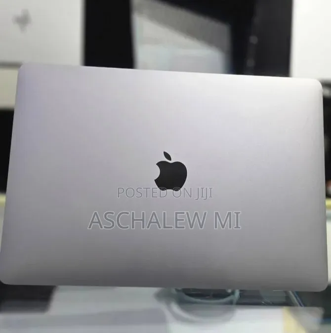 New Laptop Apple MacBook Air 2020 M1 8GB Apple M1 SSD 256GB