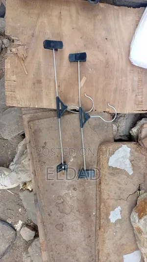 የልብስ መስቀያ Clip Hangers Pant Hangers