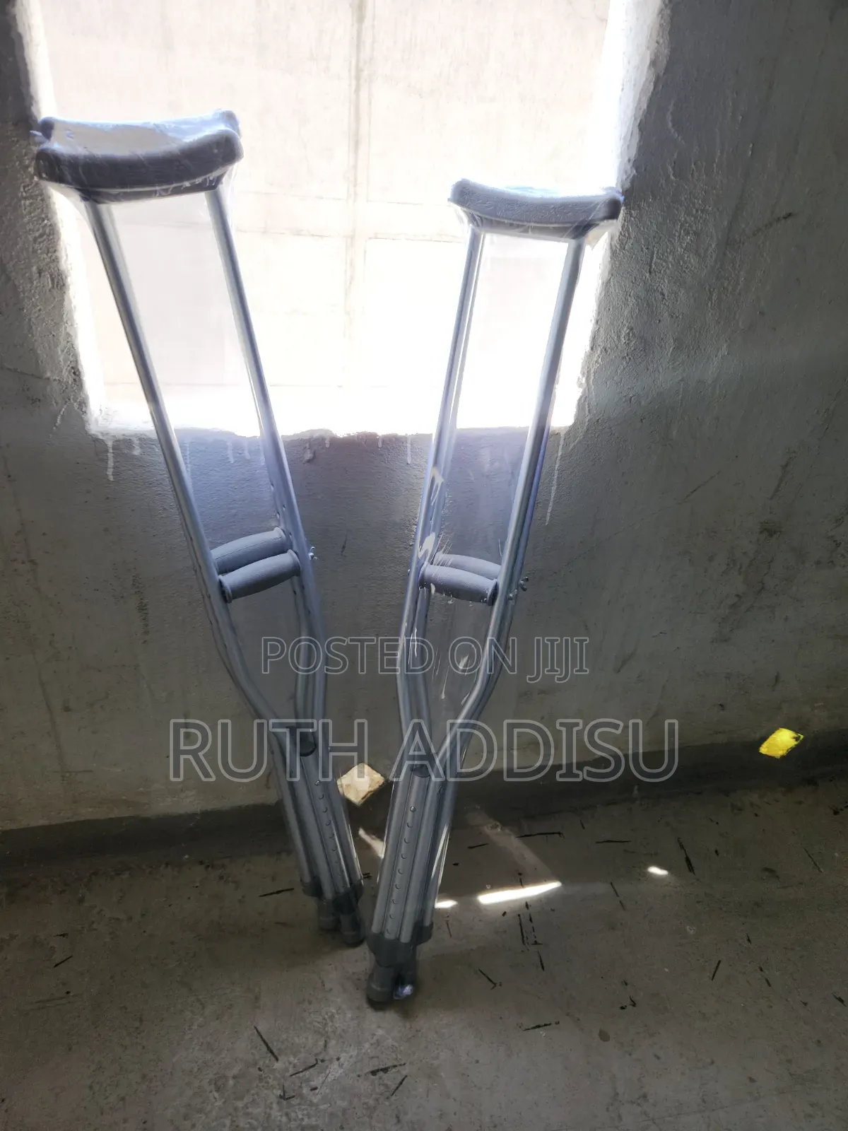 Axillary Bilateral crutches老師crutches重要crutches軟體Axillary Crutches