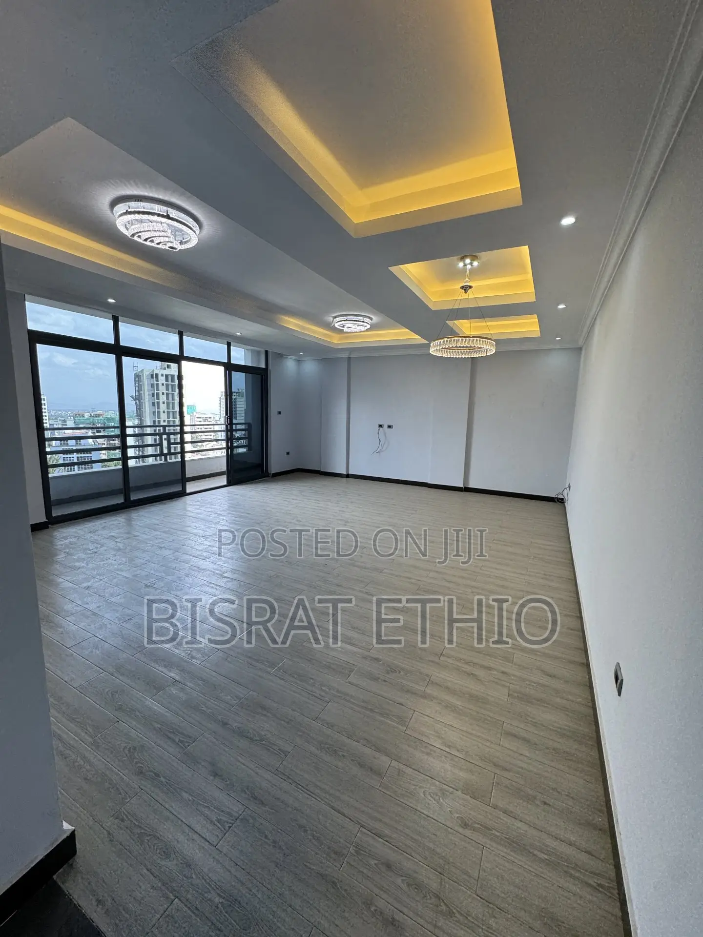 3bdrm Apartment in Meskel Flower, Bole for sale