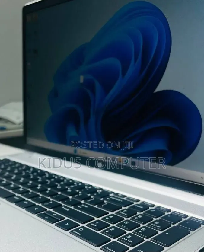 New Laptop HP ProBook 450 G8 16GB Intel Core i5 SSD 512GB