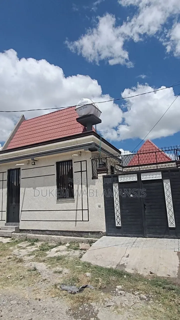 Furnished 8bdrm Villa in Bishoftu Dukem, East Shewa for sale