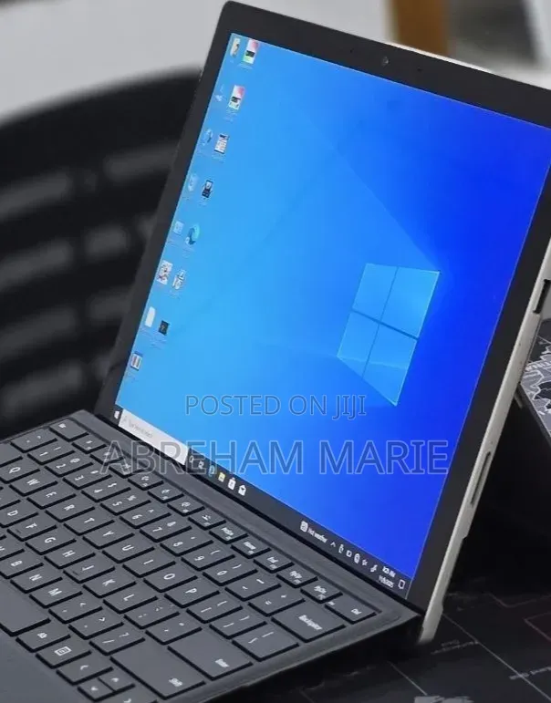 New Laptop Microsoft Surface Pro 7 16GB Intel Core i5 SSD 256GB