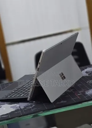 New Laptop Microsoft Surface Pro 7+ 16GB Intel Core i5 SSD 256GB