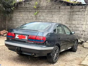 Toyota Carina E 1.6 Hatchback 1997 Green