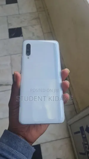 Samsung Galaxy A90 128 GB White