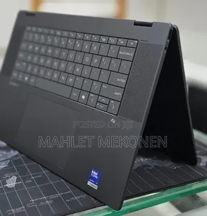 New Laptop HP OmniBook 5 16" 16GB Intel Core Ultra 7 SSD 1T