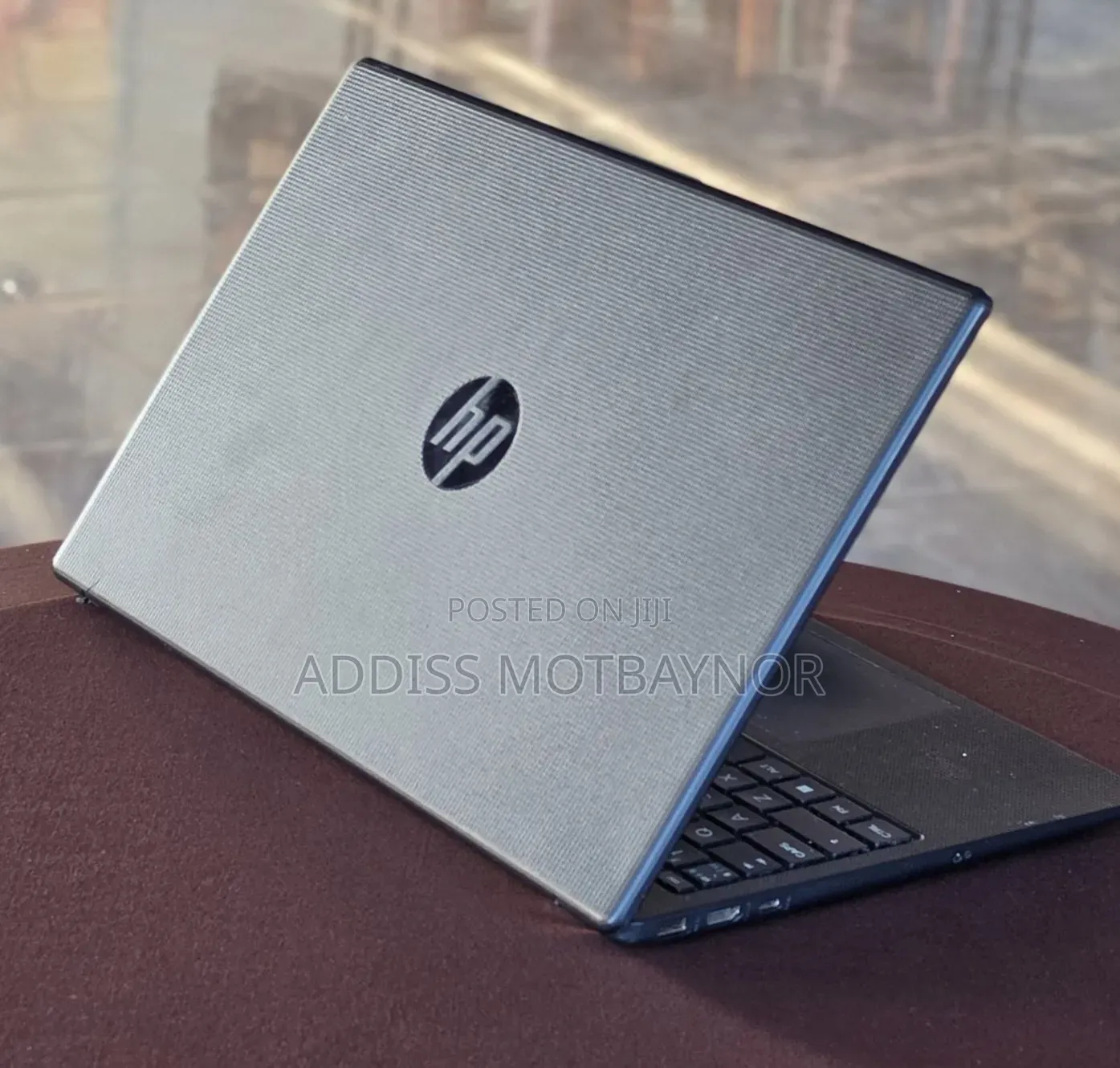New Laptop HP Pavilion 15 8GB Intel Core i3 SSD 128GB