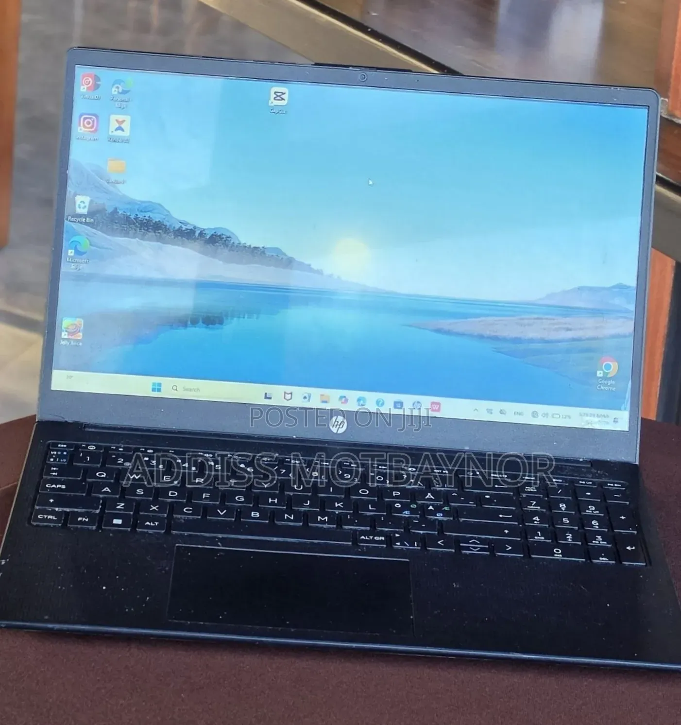 New Laptop HP Pavilion 15 8GB Intel Core i3 SSD 128GB