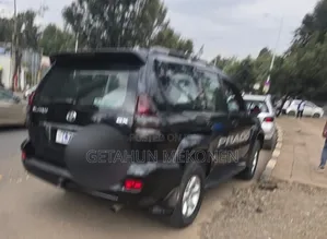 Toyota Land Cruiser 2008 Black