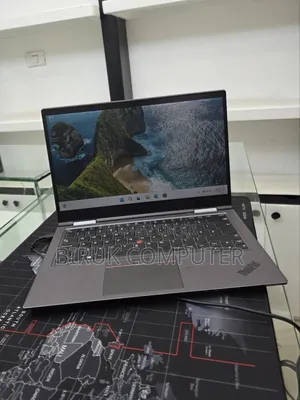 New Laptop Lenovo ThinkPad X1 Yoga 16GB Intel Core i7 SSD 512GB