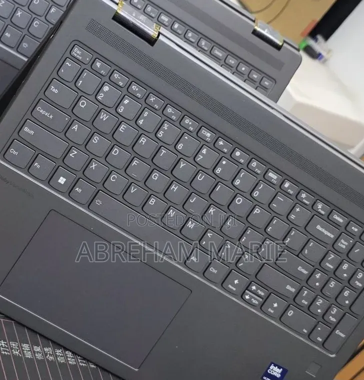 New Laptop Lenovo Yoga 710 16GB Intel Core Ultra 7 SSD 512GB