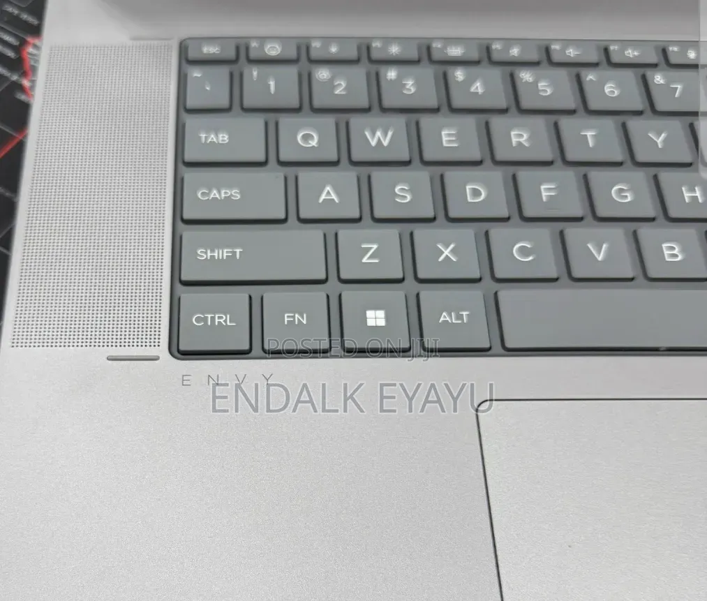 New Laptop HP Envy x360 16GB AMD Ryzen 7 SSD 512GB