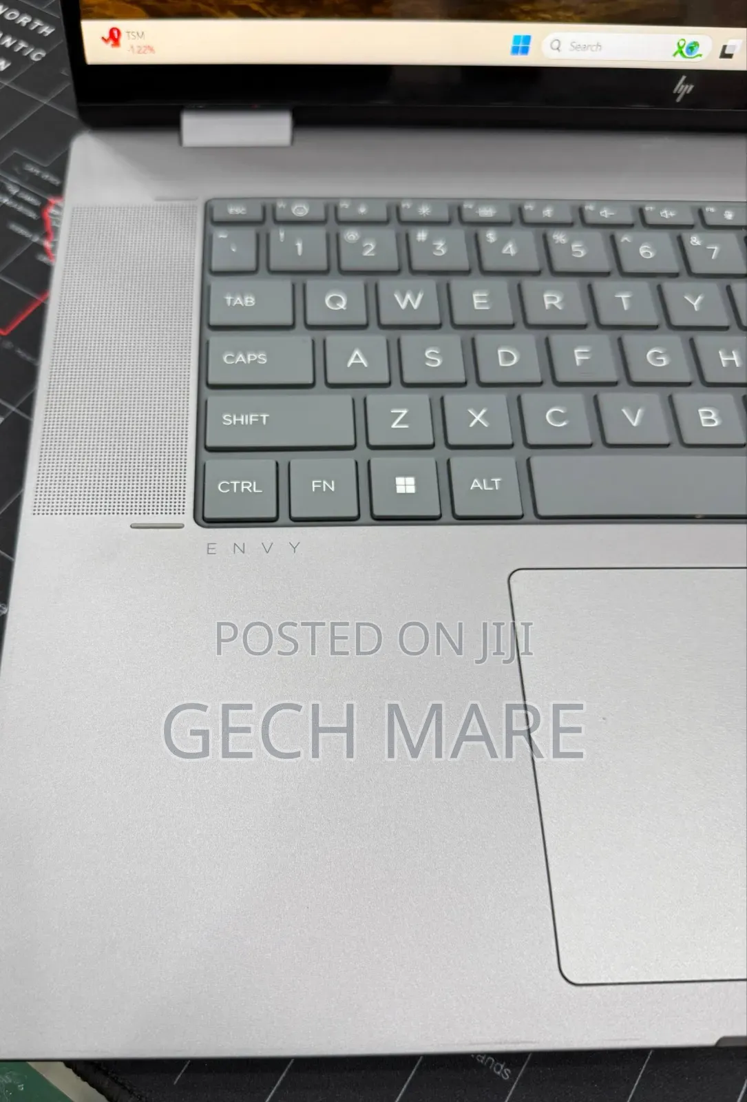 New Laptop HP Envy x360 16GB AMD Ryzen 7 SSD 512GB