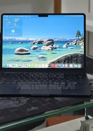 New Laptop Apple MacBook Air 2025 M4 16GB Apple M4 SSD 256GB