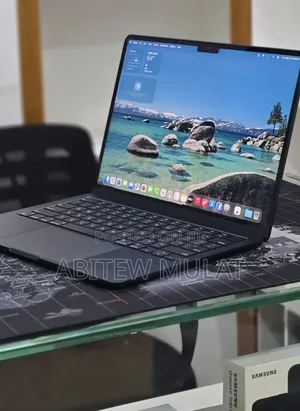 New Laptop Apple MacBook Air 2025 M4 16GB Apple M4 SSD 256GB