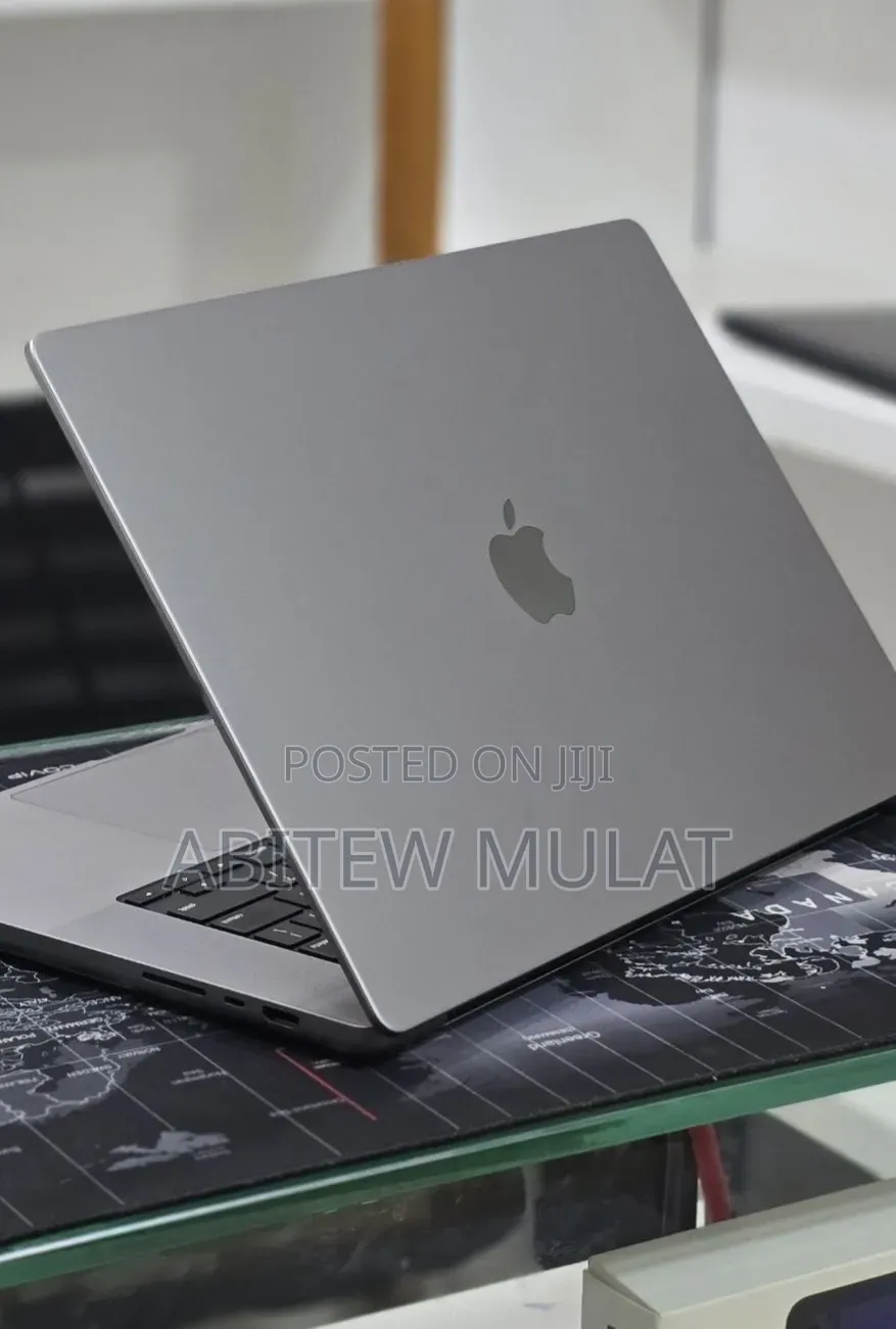 New Laptop Apple MacBook Pro 2023 M2 Pro 16GB Apple M2 SSD 1T