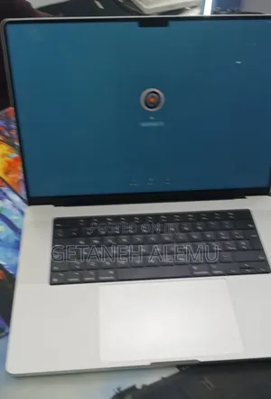 New Laptop Apple MacBook Pro 2021 M1 16GB Apple M1 Pro SSD 1T