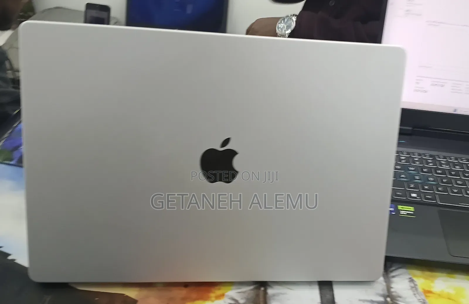 New Laptop Apple MacBook Pro 2021 M1 16GB Apple M1 Pro SSD 1T