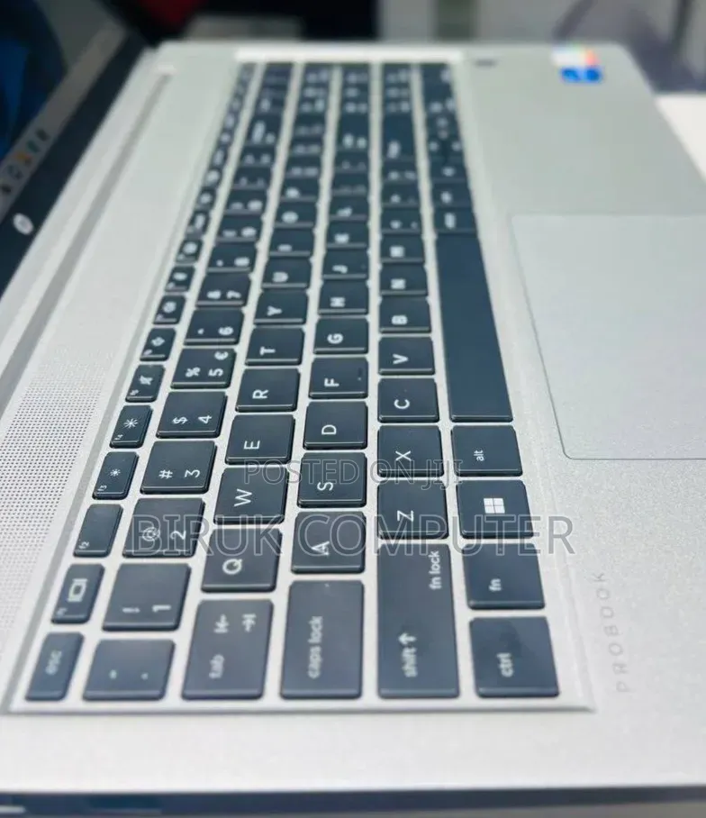 New Laptop HP ProBook 450 G8 16GB Intel Core i5 SSD 512GB